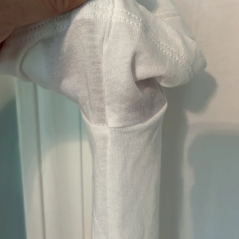 NWOT Sz Large Not Monday Emma White Short Sleeve T Shirt - Picture 3 of 10